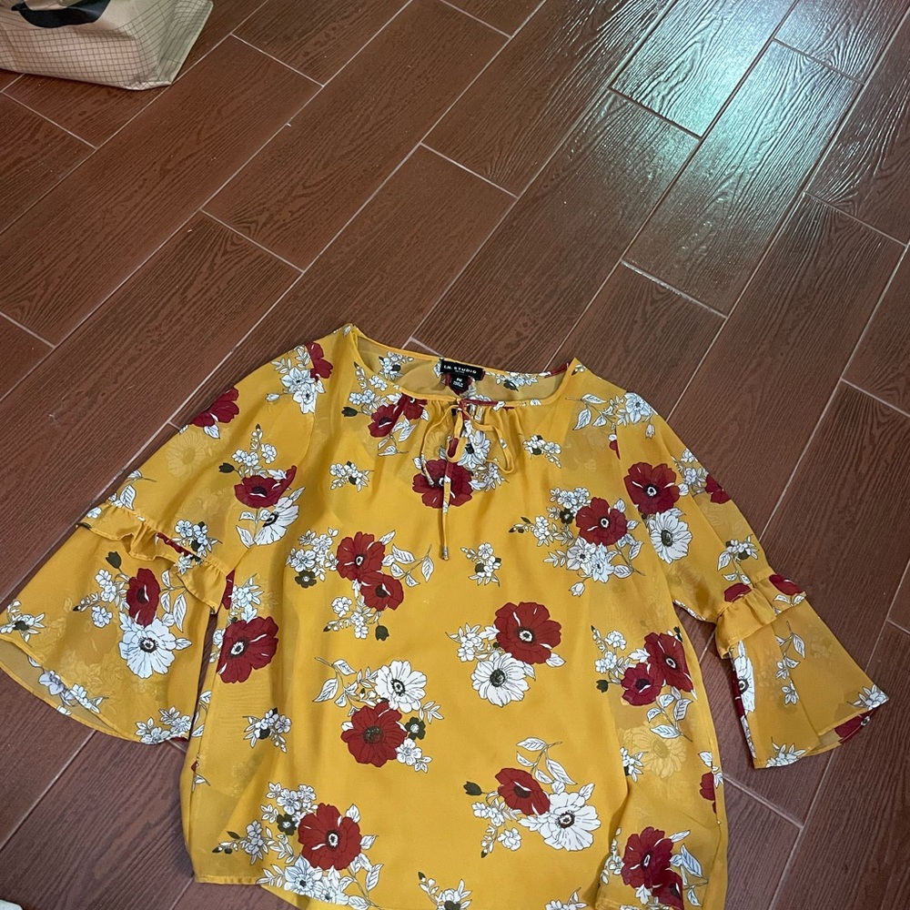 I N Studio Yellow Gold floral Blouse cami under set of 2 size PM petite medium - Picture 4 of 16
